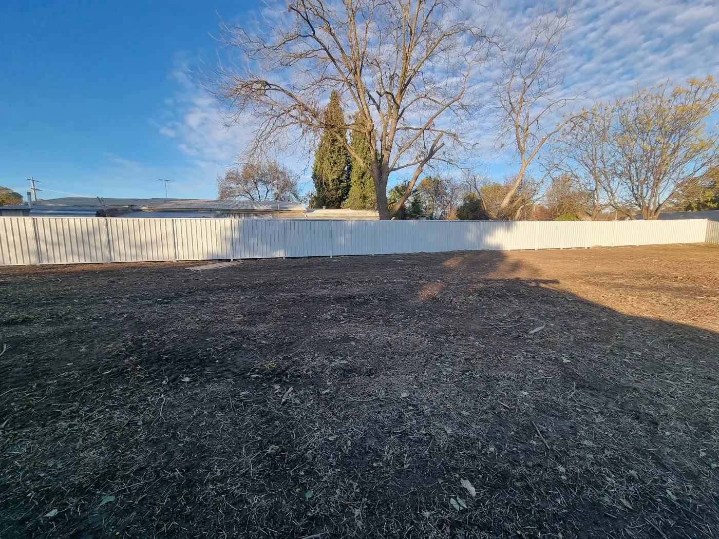 Fencing installation project