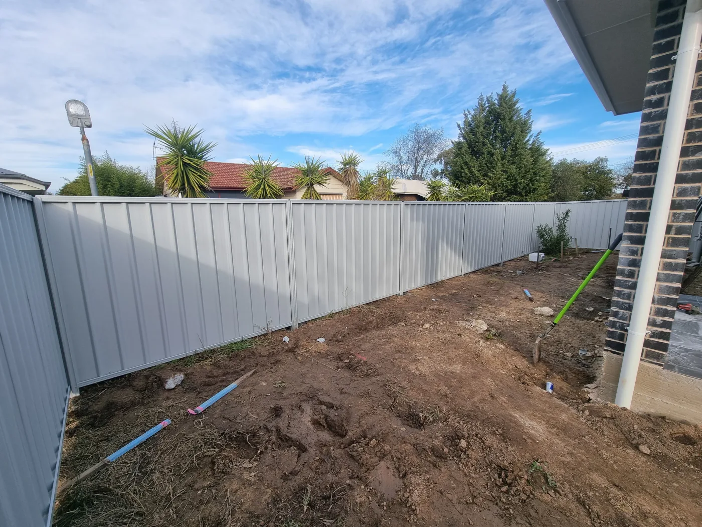 Fencing installation project