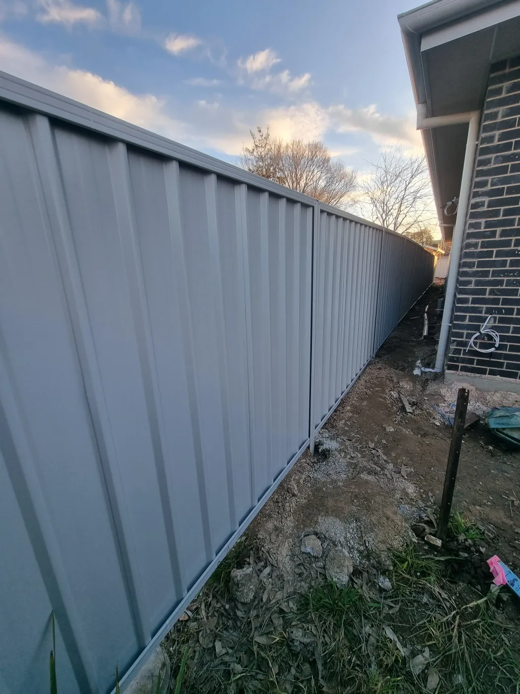 Fencing installation project