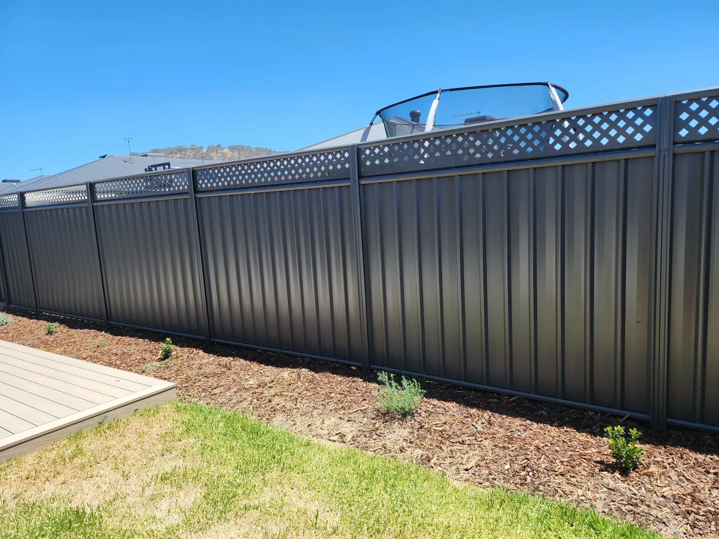 Fencing installation project