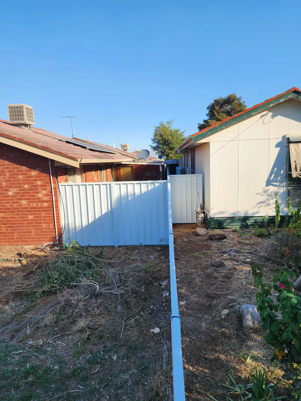 Fencing installation project